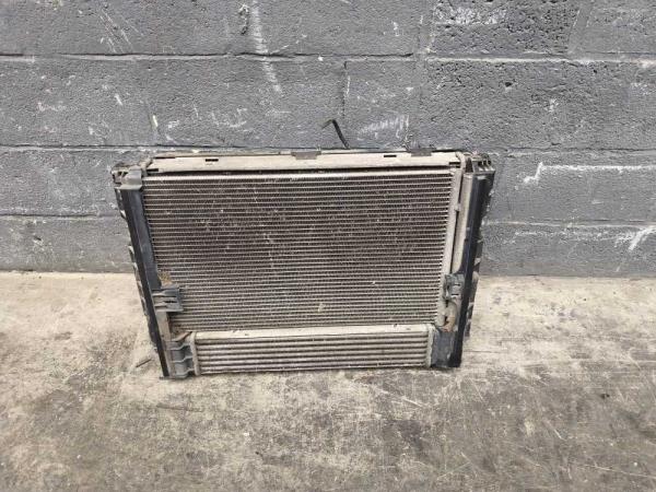 RADIATEUR COMPLETE BMW SERIE 1/ 3 DIESEL - Vue 1